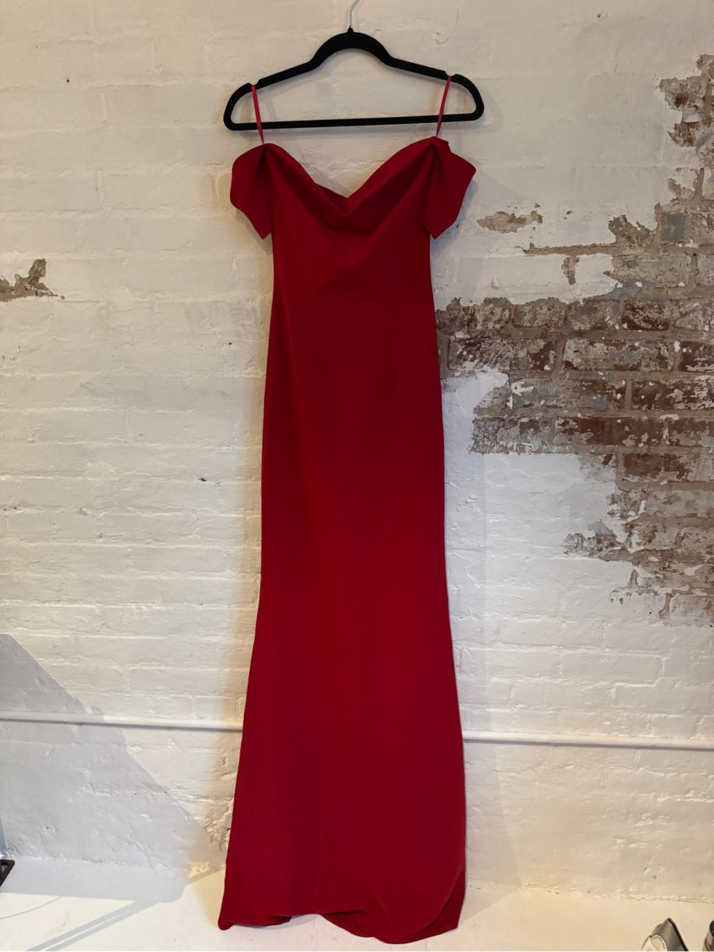 Safiyaa Red Gown as seen on EmRata - Picture 2 of 7